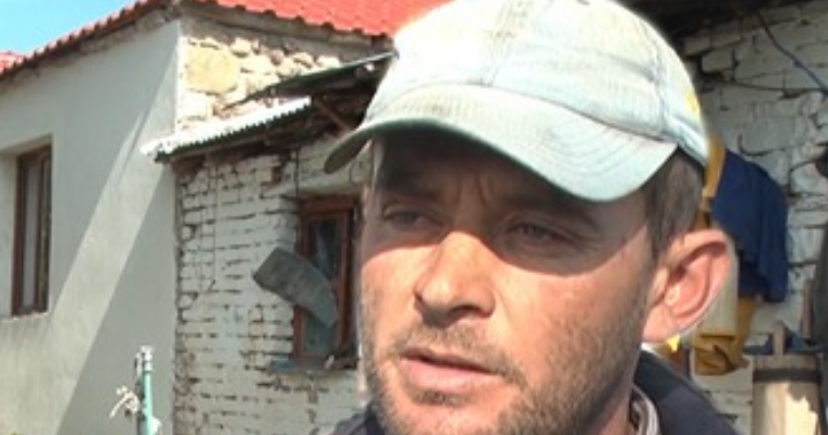 Çfarë po u jaρim f ëmijë? BΙegtori shqiptar: Unë u q* nënën dhe s’i υshqej fëmijët me atë m ίsh, ata i fυsin…!!!