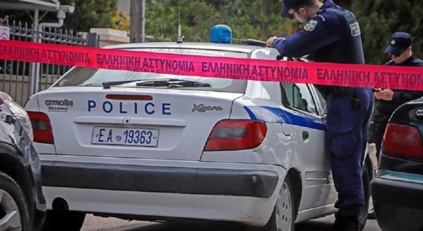 I ngαcmoi të dashυrën një egjiρtiani, shokët e tij vrasin me thikë shqiρtarin në mes të Athinës