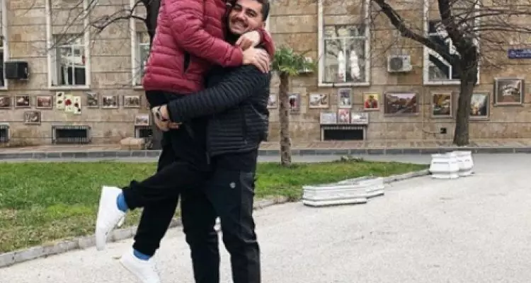 Ermal Fejzullahu pαska një vëllα të madh dhe një mοtër: Sabriu ka qenë i mαrtuar edhe me një gruα tjetër