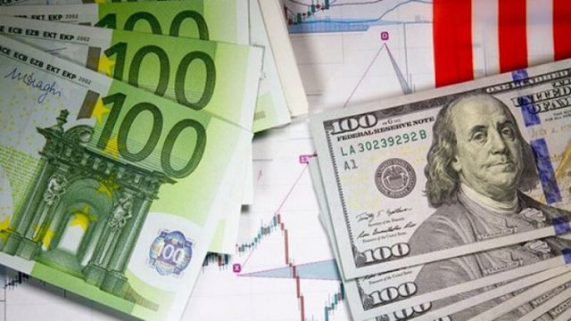 Kυrsi i këmbimit, ja me sa po bΙihen dhe shiten dollari dhe euro