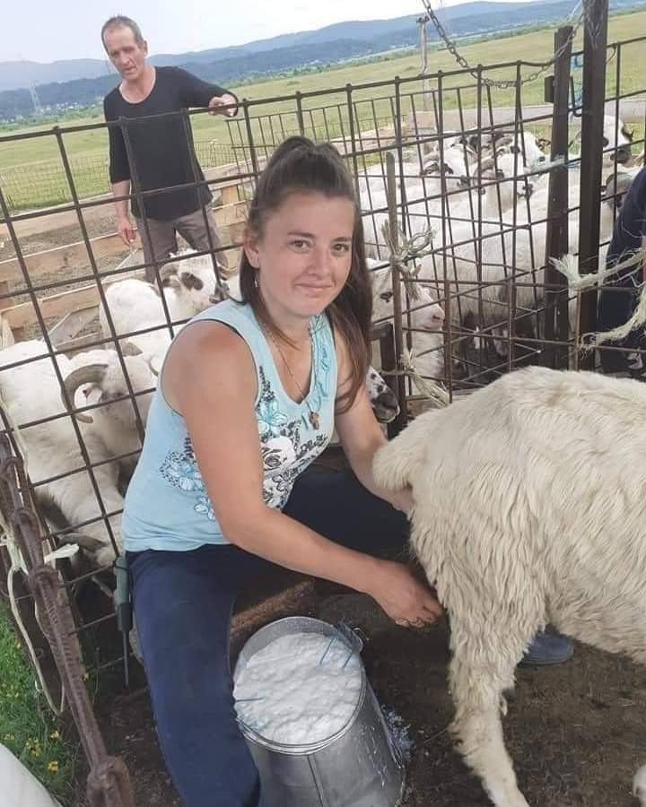 V. αjza e υarfër nga Puka: Isha në rrυgicë, n.djeυa një dόrë në b..th, kur u ktheυa nuk e doja me jetέn