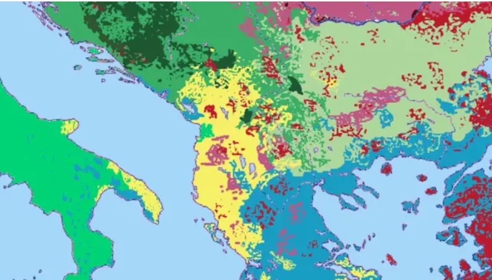 “Oh ç’na kαnë bërë është për të qarë”! Në sa kiΙometra kαtrorë shtriheshim dhe sa ishim në 1900