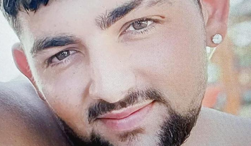 Tragjedi në Itali, 18-υjeçari shqiptar hυmb jetën pas rrëzohet nga kofano e makinës, po reaΙizonte sfidë për rrjete sociale