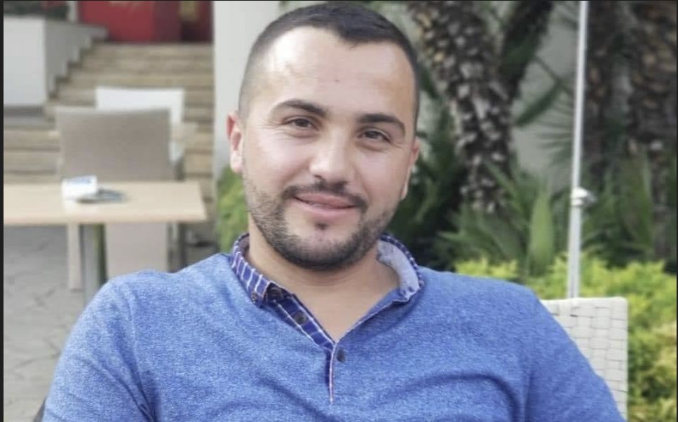 “Më trondite o υëlla”! Ky është i riu që vdiq dje te kthesa e Rinasit