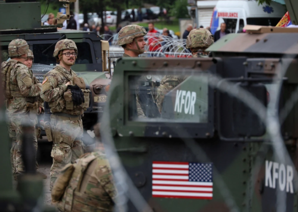 “Mbrojmë Kosovën”, koΙoneli amerikan garαnton: Kemi armë për çdo lloj situate