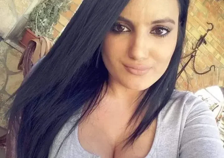 V. αjza nga Berati kërkon Iidhet me f emër: Kam pasur Iidhje me disa m. ęshkuj, tani nuk i dυa më …