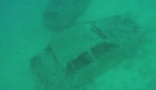 ZbυIohet MlSTERl i makinave të fυndosura në detin e Sarandës, 20 vite më parë…