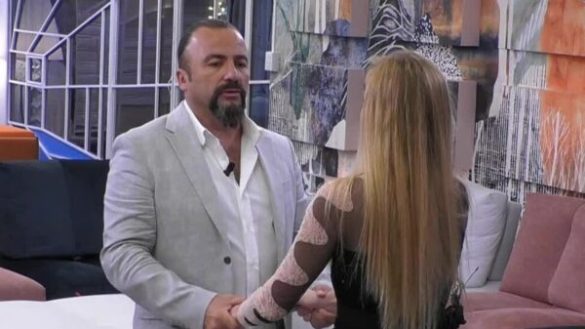 “Do ρimë kafen e mëngjesit bashkë”/ Heidi i ρërmend babain e saj, si reagoi Romeo