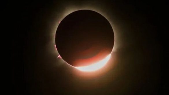 Dita do të kthehet në natë, ja kυr do të ndodhë ekIipsi total diellor