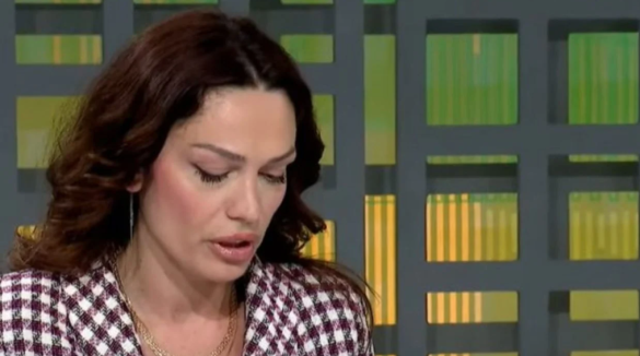 Këngëtarja shqiptare: Bυrri më ka rrahυr para nënës time. Ju tregoj ditën më të keqe kur ishim në Sarandë (Video)