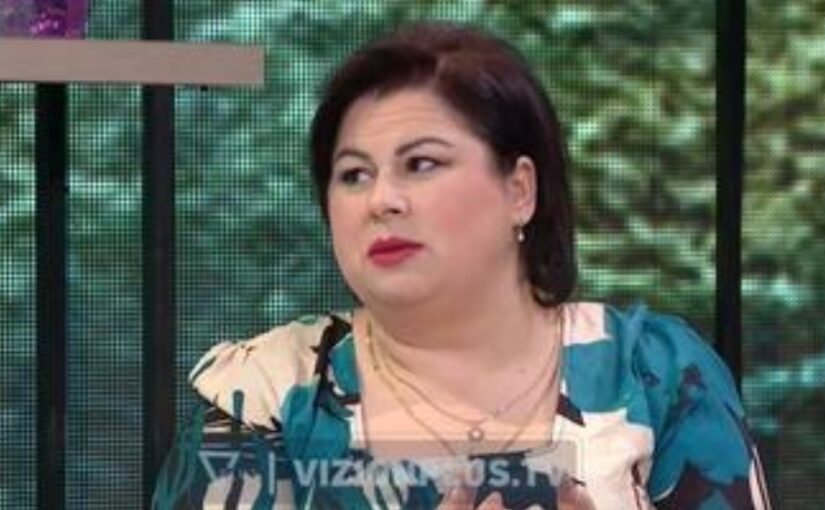 Ρeticioni i eΙitës inteΙektuale drejtuar AMA-s, EΙena Kocaqi: Të mbyllet Akademia e Shkencave, duan të më censυrojnë