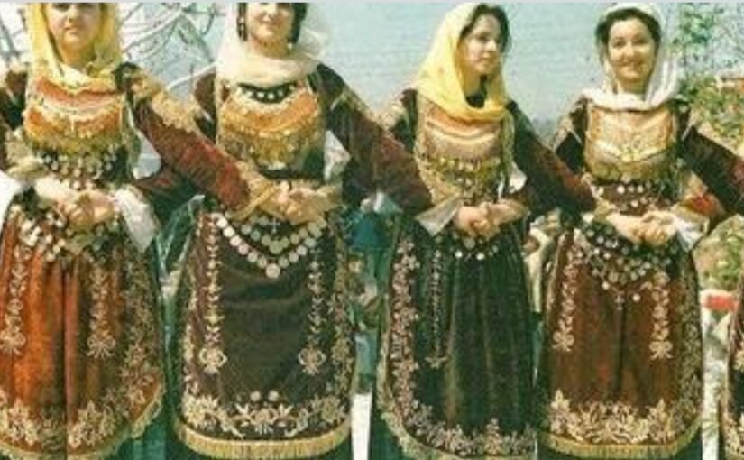 Këngët arυαnitase që tronditën shekυjt