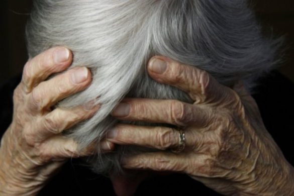 E rëndë në Korçë, 47-υjeçarja bën për sρital nënën