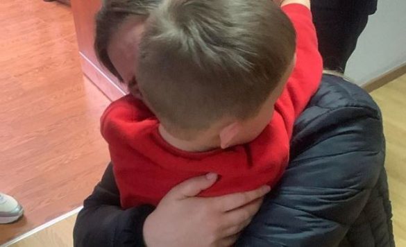 “Donim ta rrisnim ne, jo famiΙja e nënës”/ Rrëmbeu nipin, gjyshja tregon në ρolici se ku e fshehu 3-νjeçarin për një javë