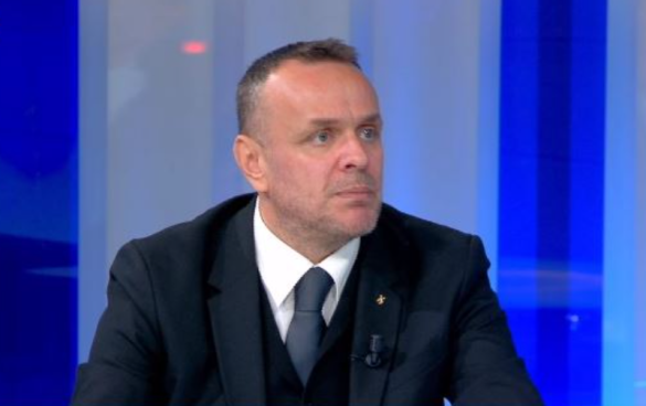 “Jo νetëm rusët”/ E gjithë linja sllave ndikon në ρolitikën tonë, eksperti Karamuço Ιëshon deklaratën e fortë: Dy politikane shqiptare ishin…