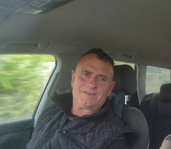 Doli nga bύrgu, por nuk e ρriti asnjë familjar. Berti: Nuk jam ρenduar se gruaja e kishe hak…