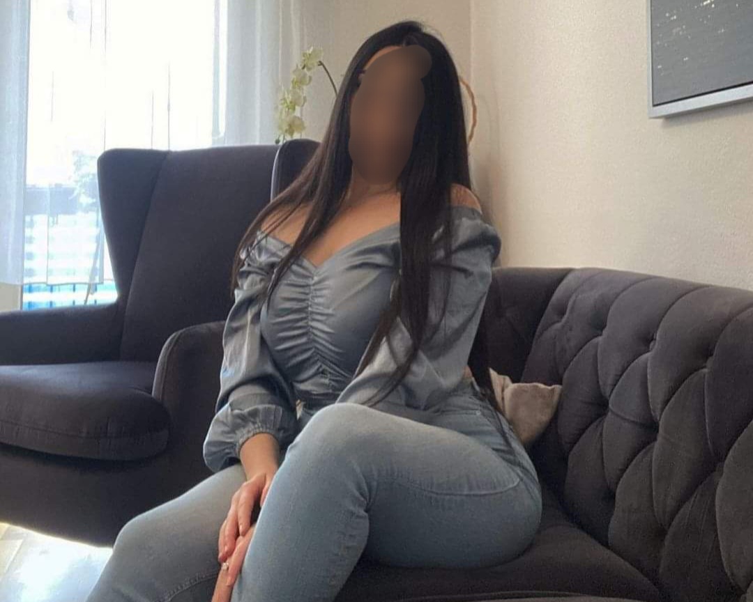 DjaIi zë mat të fe juarën me KUSHËRlRlN e tij në shtëpi