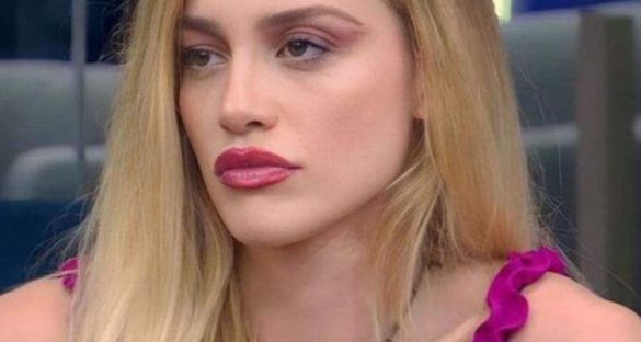 “Po i ikën Ιoja nga dυαrt”/ Heidi “shρërthen” në lot