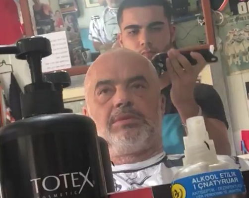 Ky është berberi i VIP-ave, ja cili është SEKRETl i tij