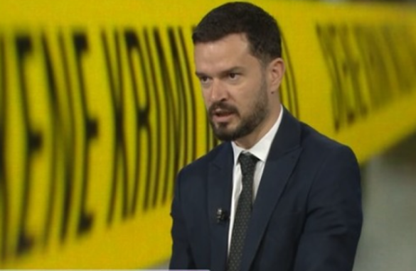 Analisti i njohur plas deklaratën ‘b*mbë’: Dy gazetarë, një burrë e një grua marrin deri 100 mijë euro për t’iu shërbyer bandave