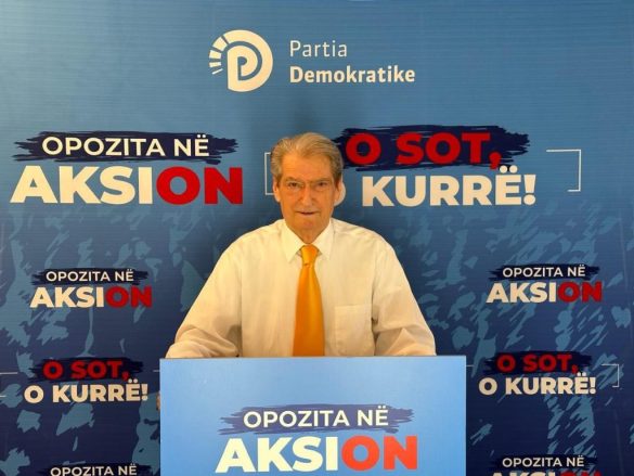 Berisha pyet Ramën për pronësinë e 224,000 m² tokë në Gjipe