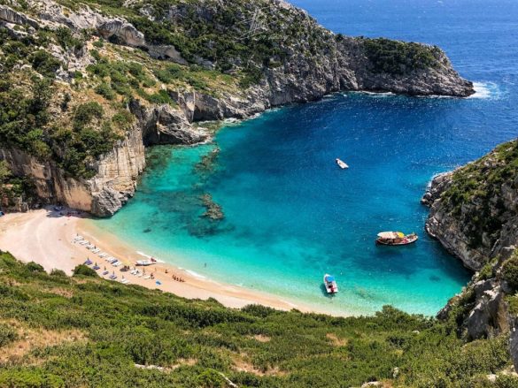 Nga Vlora në Sarandë, revista prestigjioze i dedikon artikull plazheve të virgjëra shqiptare