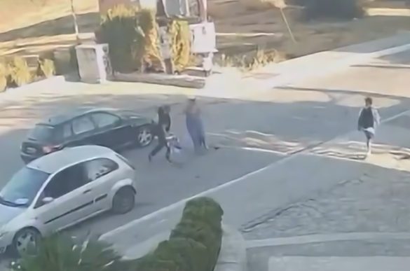 Video sho kuese: Burri go. det bru’taIisht ish-gruan para fëmijës së tyre 4-vjeçar