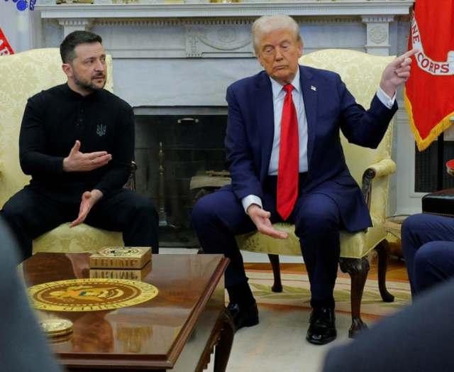 Mediat amerikane: Trump u ofendua nga veshja e Zelenskyt! Presidenti ukrainas u këshillua të vishej me kostum, por ai…