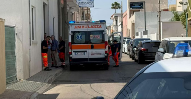 Tron ditëse në Itali, 21-vjeçari υret me sëρatë nënën e tij pas debatit