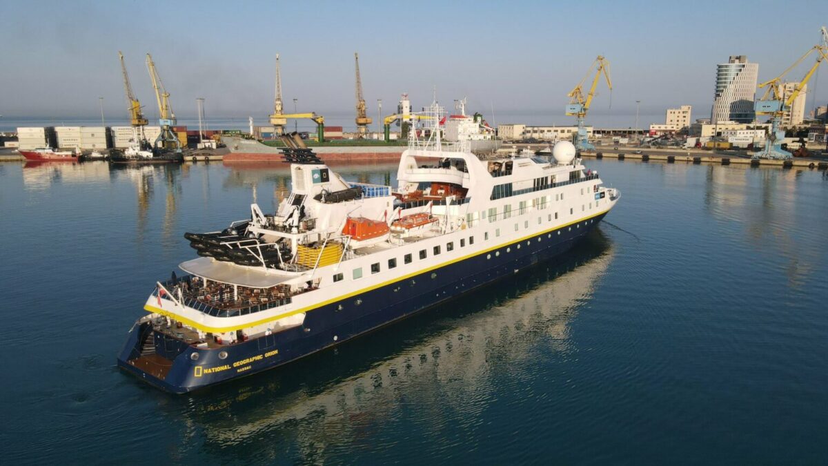 Kroçerja “National Geographic Orion” në Portin e Durrësit, Rama: Një linjë e re turistike për Shqipërinë!