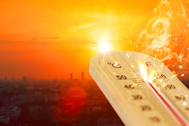 Reshje dhe ulje temperaturash/ Meteorologia zbulon ‘surprizat’: Ja çfarë do të ndodhë me motin përgjatë muajit Gusht