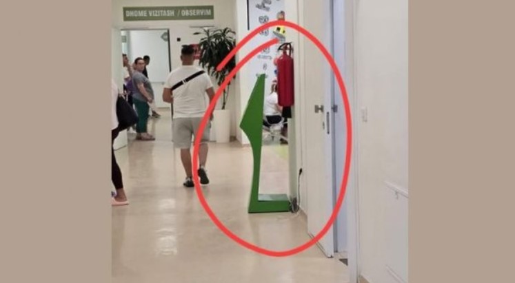 Pamje tronditëse nga Pediatria e QSUT, denoncon gazetari: Tallje me jetën e fëmijëve!