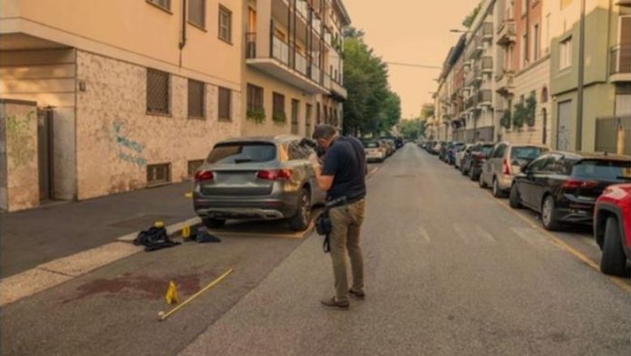 S herr masiv në rrugët e Milanos, 32-vjeçari nga Egjipti masa krohet me t h▪︎ kë nga një grup me shqiptarë e afrikanë