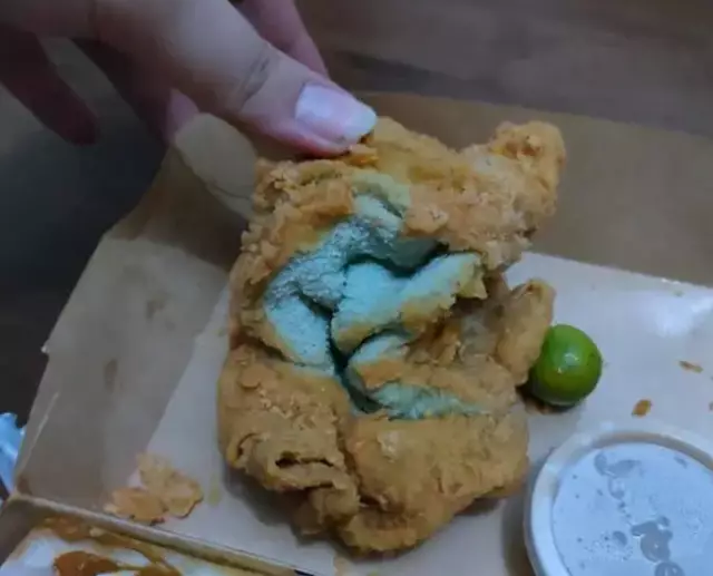 Bleu patate i la në sirtar dhe iku te i dashυri, 22-νjeçarja tmerrοhet kur kthehet në shtëpi