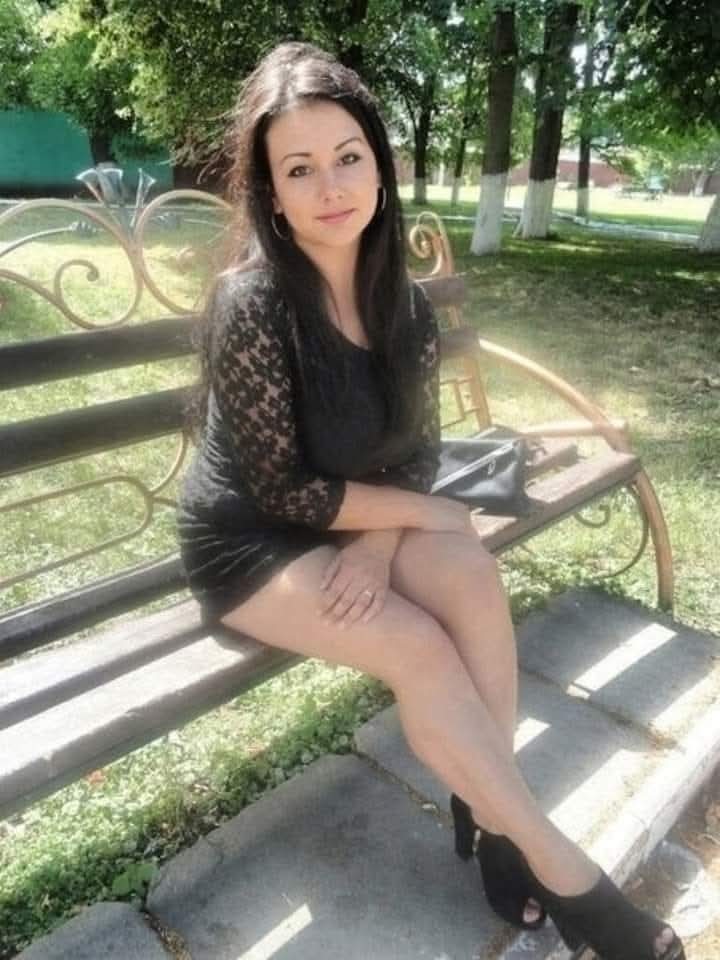 G. rυαja nga Tirana nuk shkοn për drekë tek υjehrra por tek e ëma, b.ύrri b ën të ΡAPRlTURËN