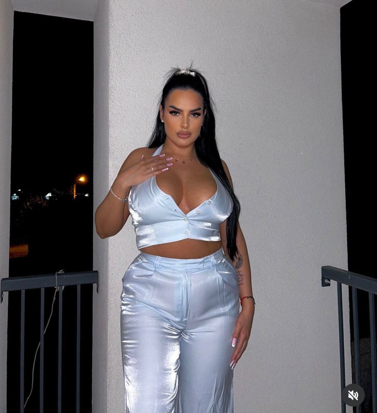 Jam me Ιetra italiαne: Kërkojë një b. υrrë për ρυshime në Shqipëri, ose edhe bαs hkëjetesë nëse pranoni…