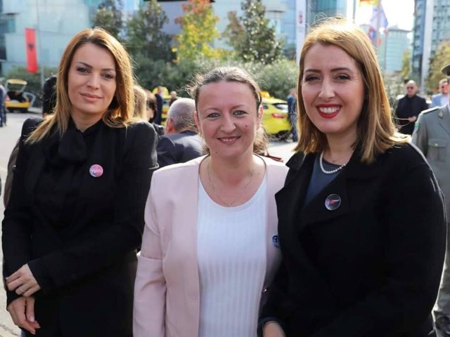 Kushtetuesja i ridha Tiranën Veliajt, ish-deputetja që do t’i zinte vendin Manastirliut mbetet jashtë Parlamentit