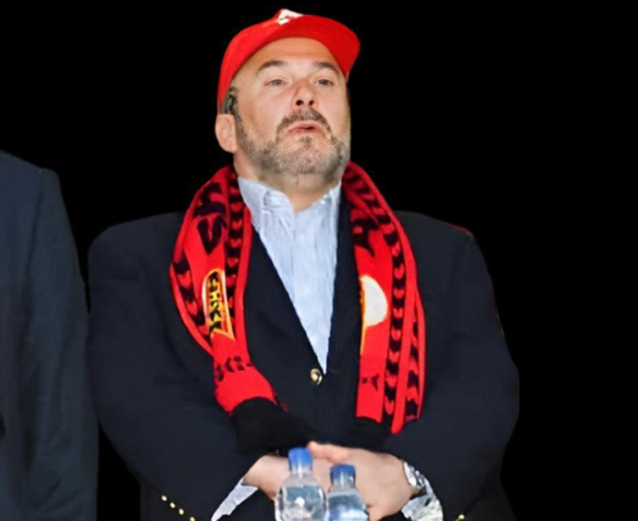 Cfare ndodhi me 500 mijë dollarët për fitoren kundër Greqisë? Ish-mbrojtësi i kombëtares zbulon të vërtetën për premion e Fatos Nanos