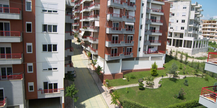 Banka e Shqiperise e thotë troç! Cmimet e shtëpive do bien frikshëm në Tiranë, ja cfare pritet ne muajt ne vijim