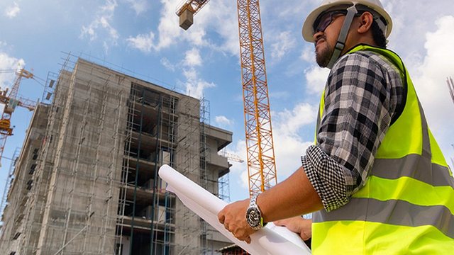 Tatimet vendosin dysheme pagash në ndërtim: Asnjë rrogë nën 80 mijë lekë (LISTA sipas pozicioneve)