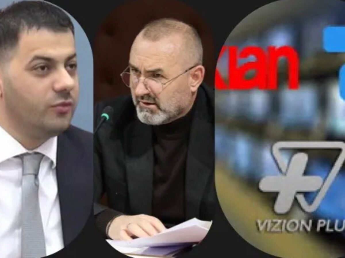 Ergys Agasi, gditi me shρυΙΙë ministrin Ulsi Manja në zyrë!