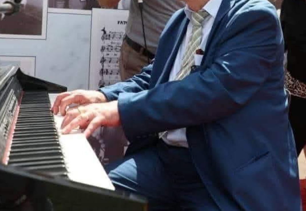 Lajm i dh*mbshëm! Ndahet nga jeta kompozitori i madh shqiptar, vjehrri i deputetit të njohur opozitar (Foto)