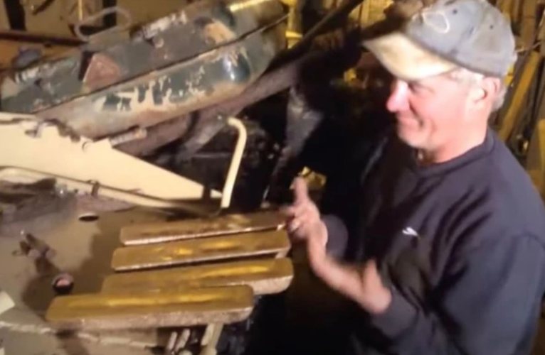 NDODH DHE KJO! Britaniku blen tankun për 45 mijë euro, brenda gjen ar në vlerë mbi 2.5 milionë euro