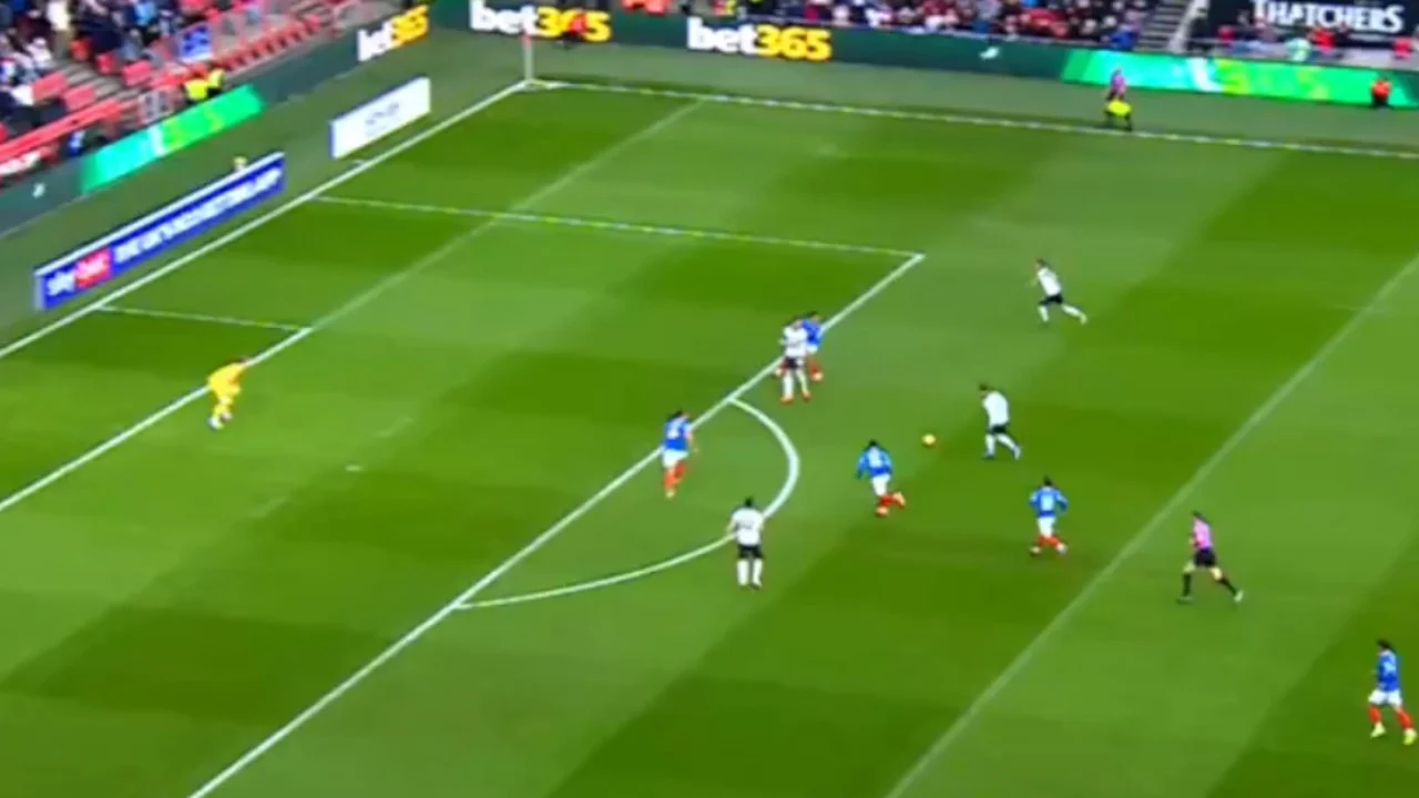 Anis Mehmeti nuk ka të ndalur, ylli shqiptar e nis me gol vitin 2026 në Angli (Video)