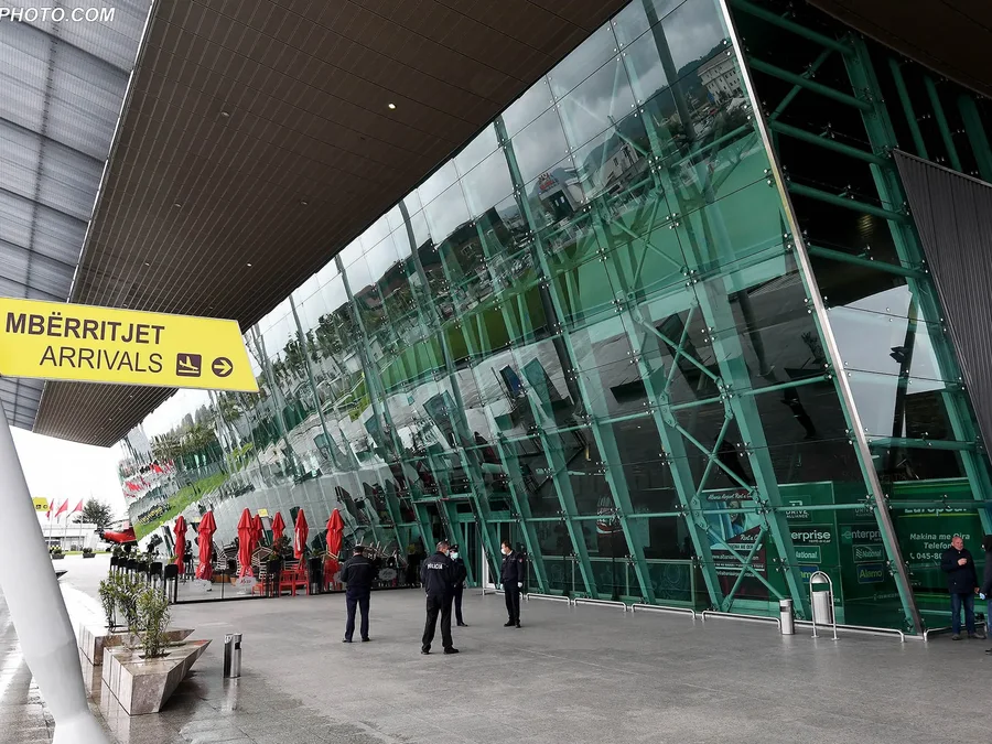 Çfarë po ndodh në Rinas!? Vjen lajmi që prek çdo shqiptar! Njoftohet me urgjencë se do të