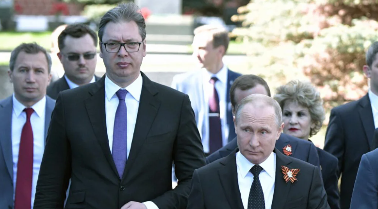 Zbulohen PRAPASKENAT/ Vuçiç do të sulmonte Kosovën nëse Ukraina do të ishte mundur