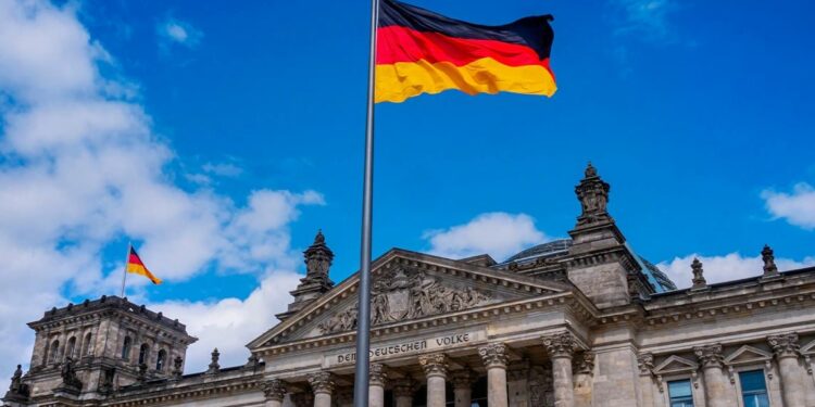 Kriza godet Europën, Gjermania hap thesin për qytetarët:Ul taksat dhe jep bonus deri në 1000 euro