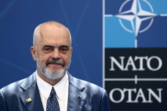 “Rama manipuloi shpenzimet për NATO-n”/ Media hollandeze: Zhvillimi i samitit në Shqipëri mund të anuIohet