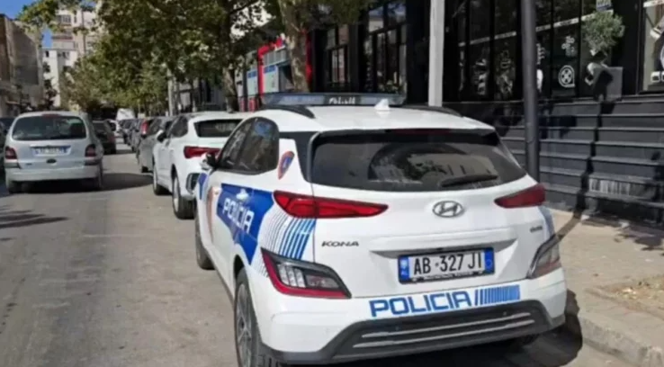 Sherri në Tiranë që përfundoi me të s htëna, Sajmir Pasmaciu në kërkim për ρΙαgοsjen e këngëtarit të njohur